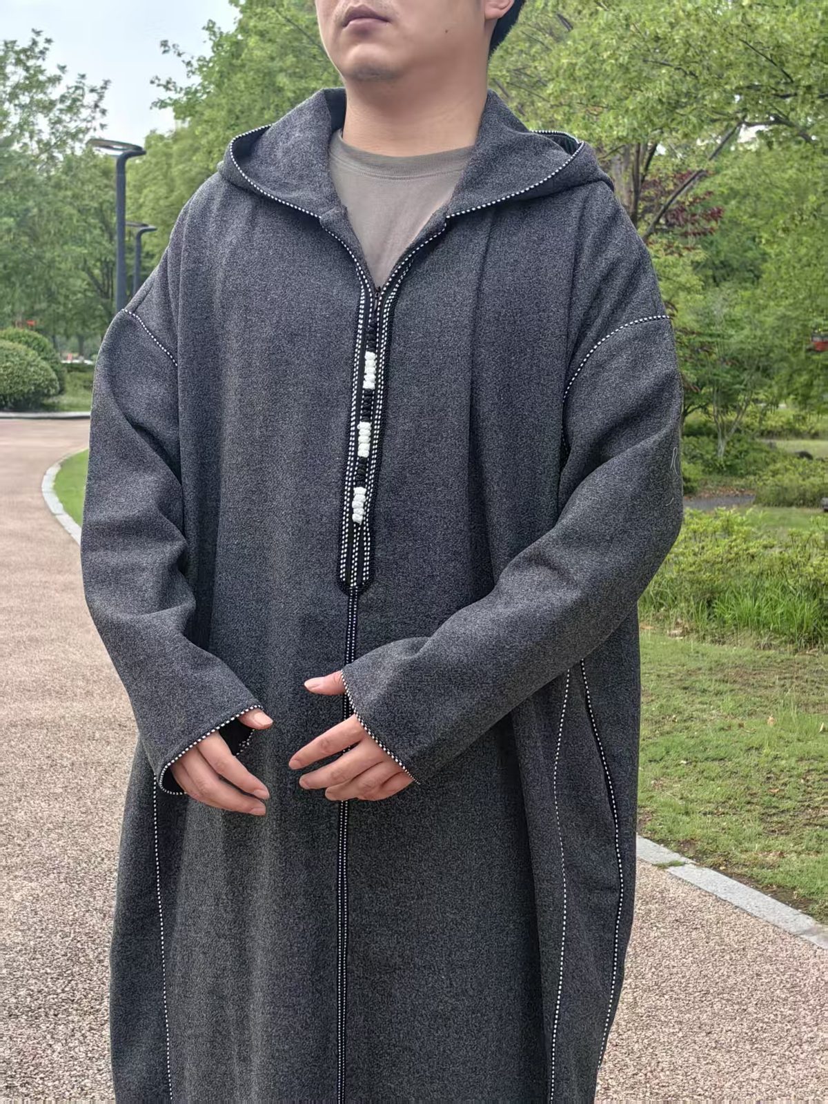 Authentic charcoal Moroccan wool djellaba with braided sfifa buttons